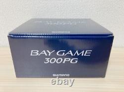Baitcasting Reel 18 BAY GAME 300PG Right 4.81 Fishing Reel IN BOX