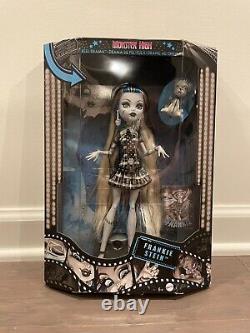 New Monster High Reel Drama Frankie Stein Doll Mattel? DAMAGED BOX